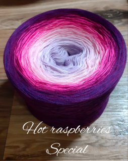 Klubíčko Hot Raspberry